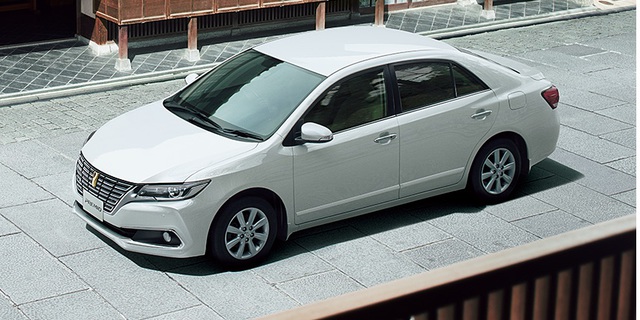 プレミオ 4WDの排気量と自動車税&重量税はいくら?【2019年版の税金計算】