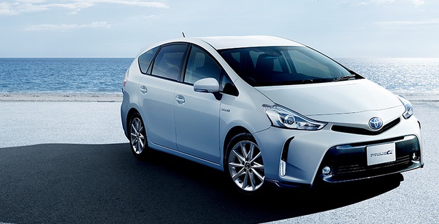 プリウスαの排気量と自動車税&重量税はいくら?【2019年版の税金計算】
